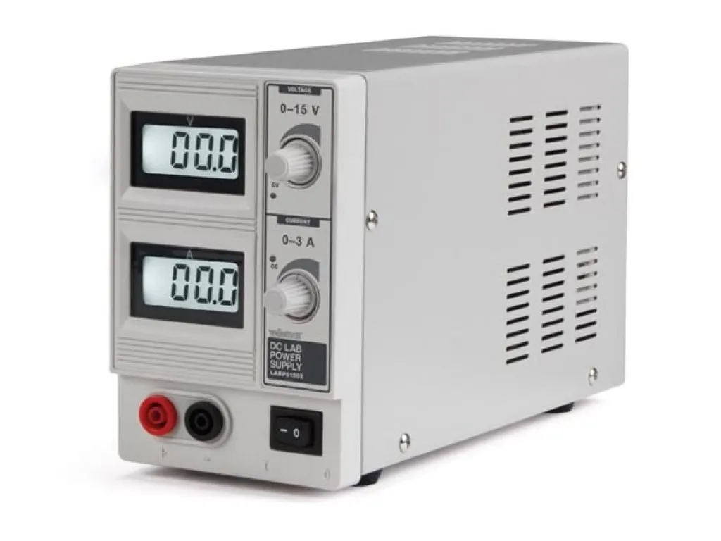 Velleman laboratorní zdroj, nastavitelný, 0-15 VDC/0-3 A. LABPS1503