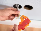 Automatické kleště na stříhání a odizolování – 2
