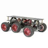 Černý off-road chassis s 6kolovým pohonem – 1