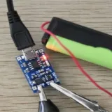 Nabíječka lithiumových baterií 18650 s Micro USB 5V 1A TP4056 – 2