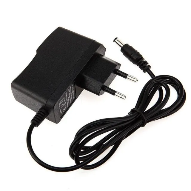 Napájecí adaptér 9V DC 2A 5.5mm x 2.5mm jack